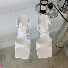 2023 Summer New Slippers with One-button stiletto heels