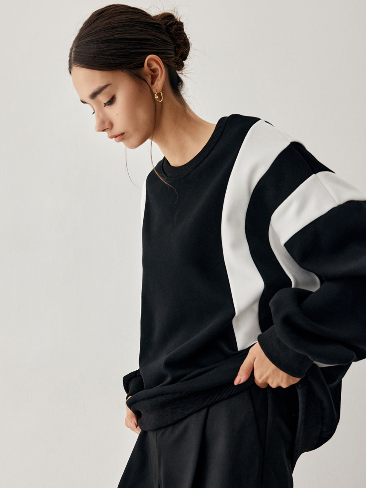 Side Panel Oversized Sweatshirt