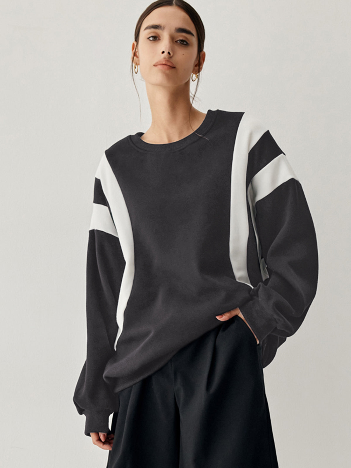 Side Panel Oversized Sweatshirt