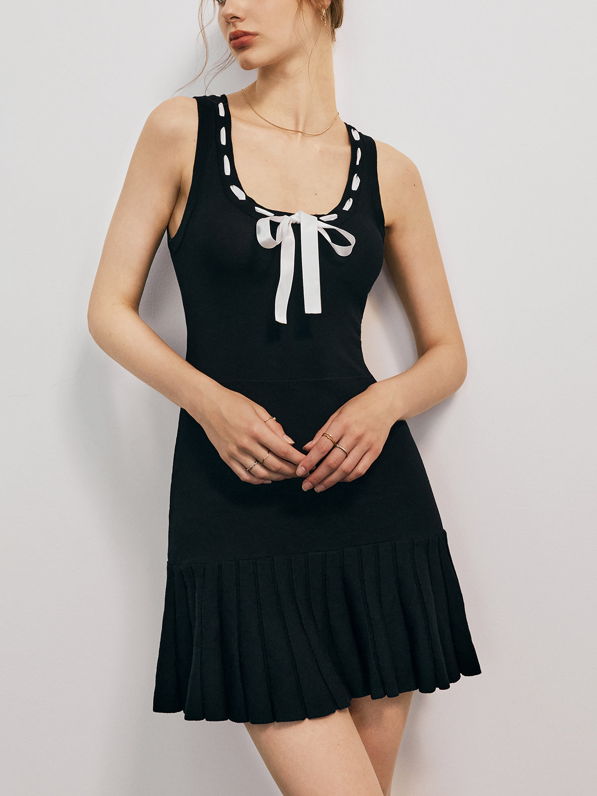 Bow Decor Pleated Short Dress