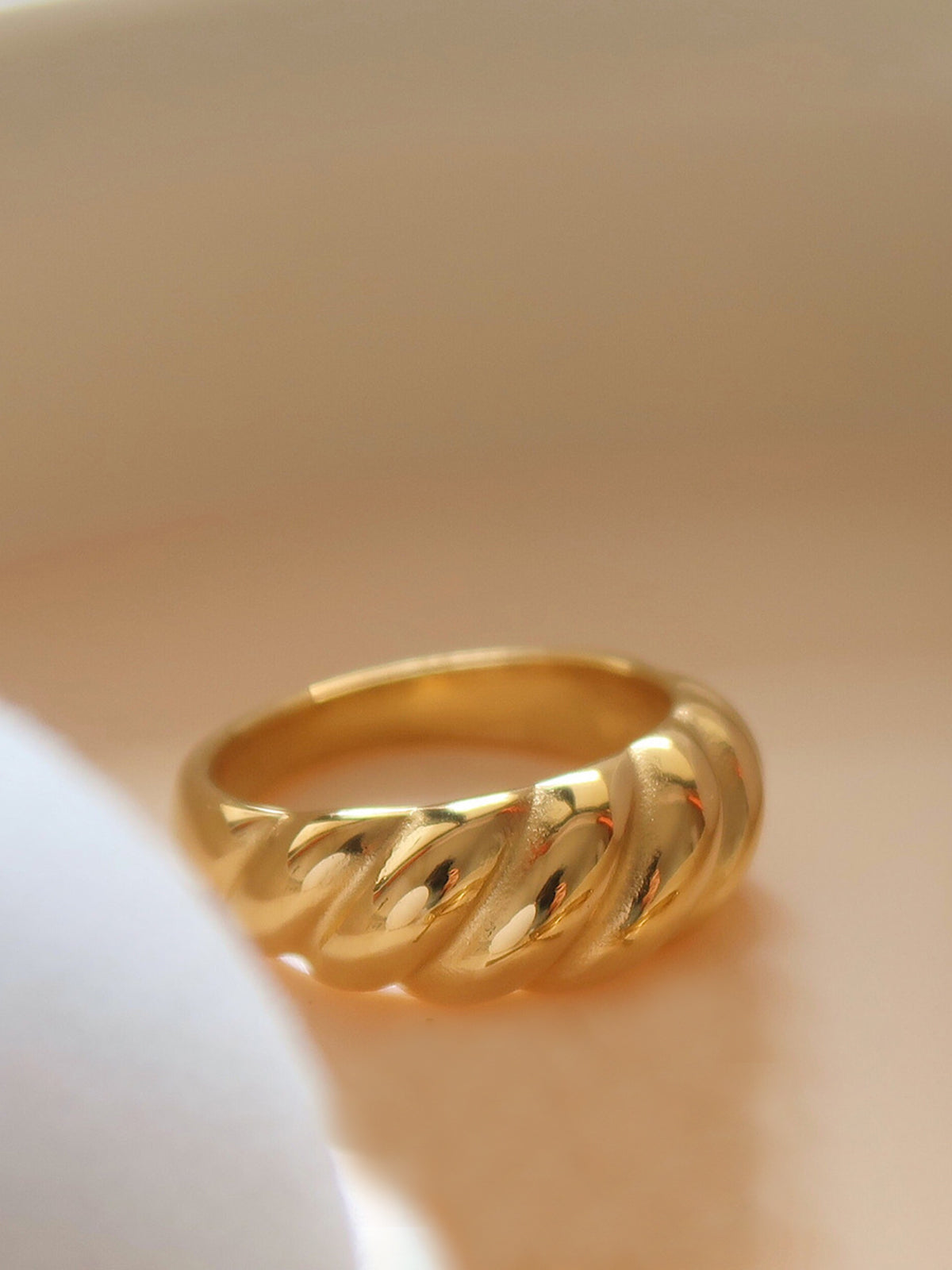 1pc Croissant Hemp Pattern Ring