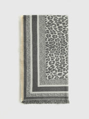 Utility Printed Tassel Scarf