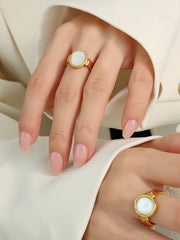 Elegant White Sea Shells Ring