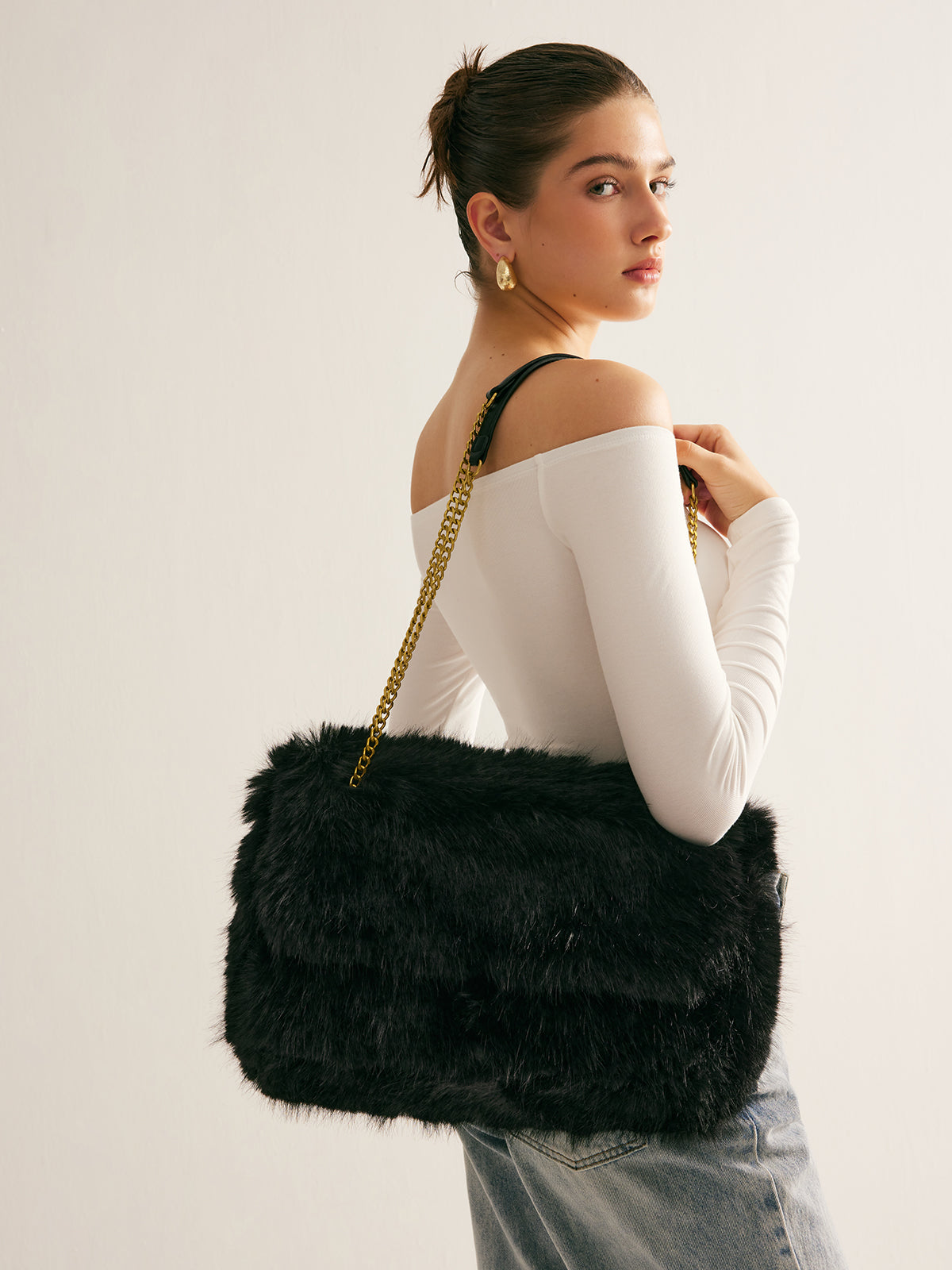 Large Capacity Fuzzy Flap Bag