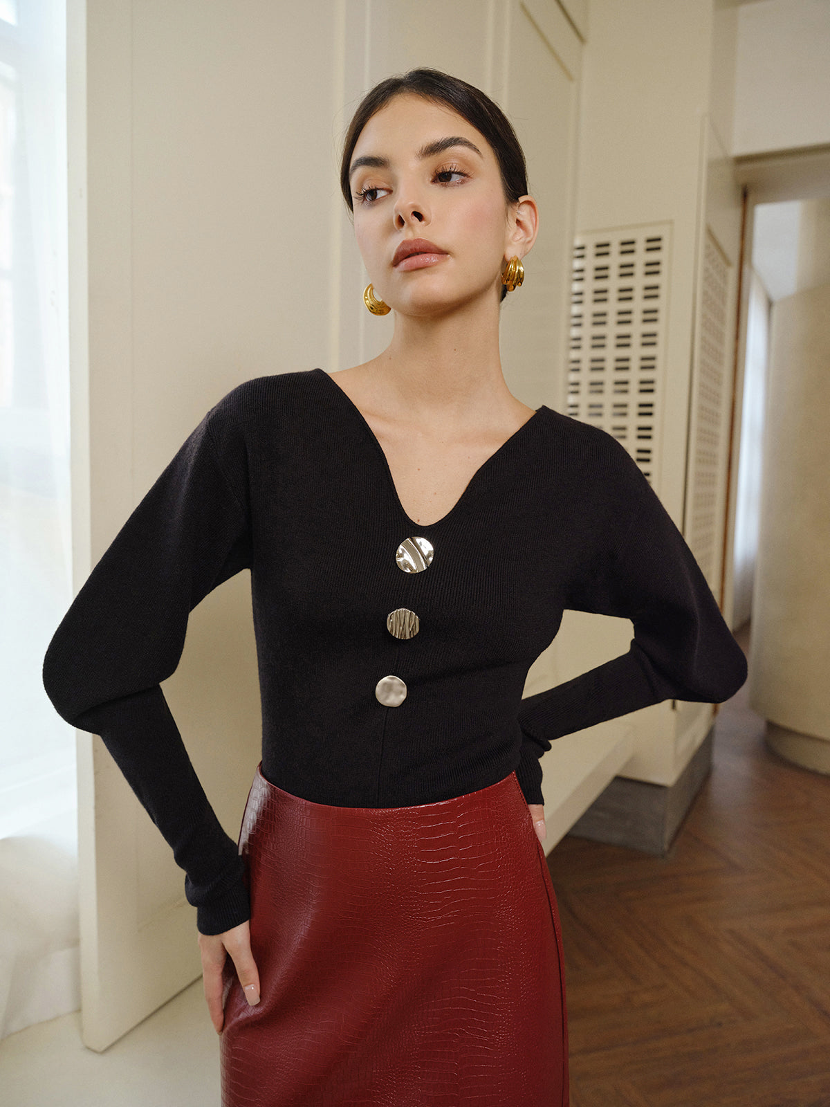 V-Neck Leg-Of Mutton Sleeve Sweater