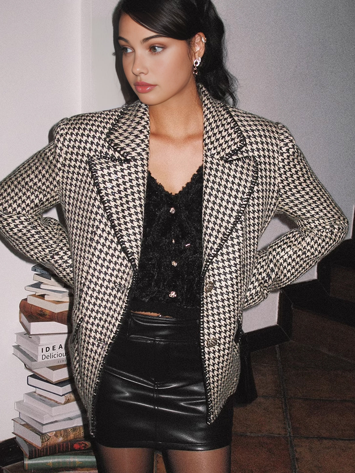 Retro Lapel Button Blazer