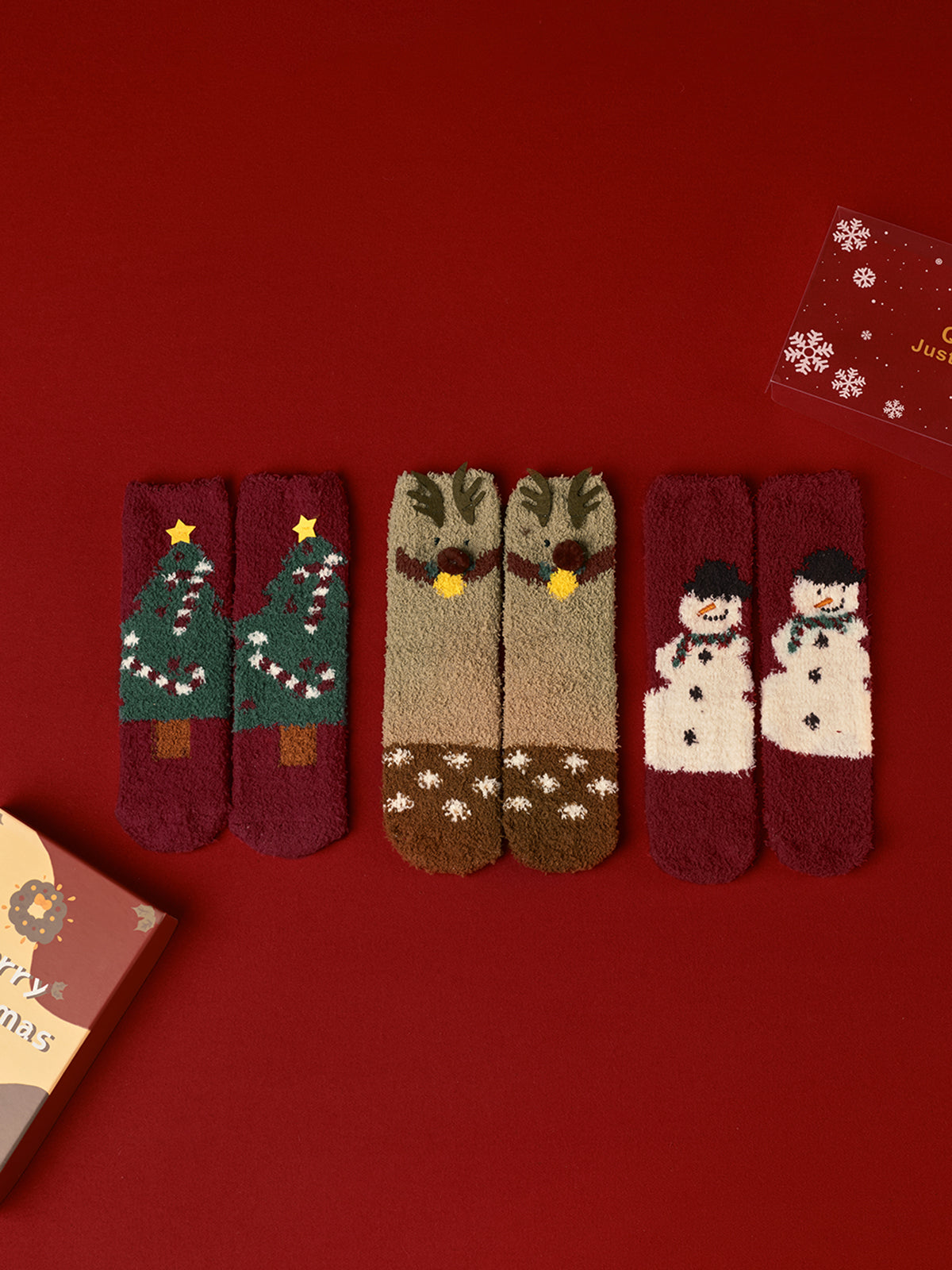 3pk Christmas Coral Velvet Socks With Box