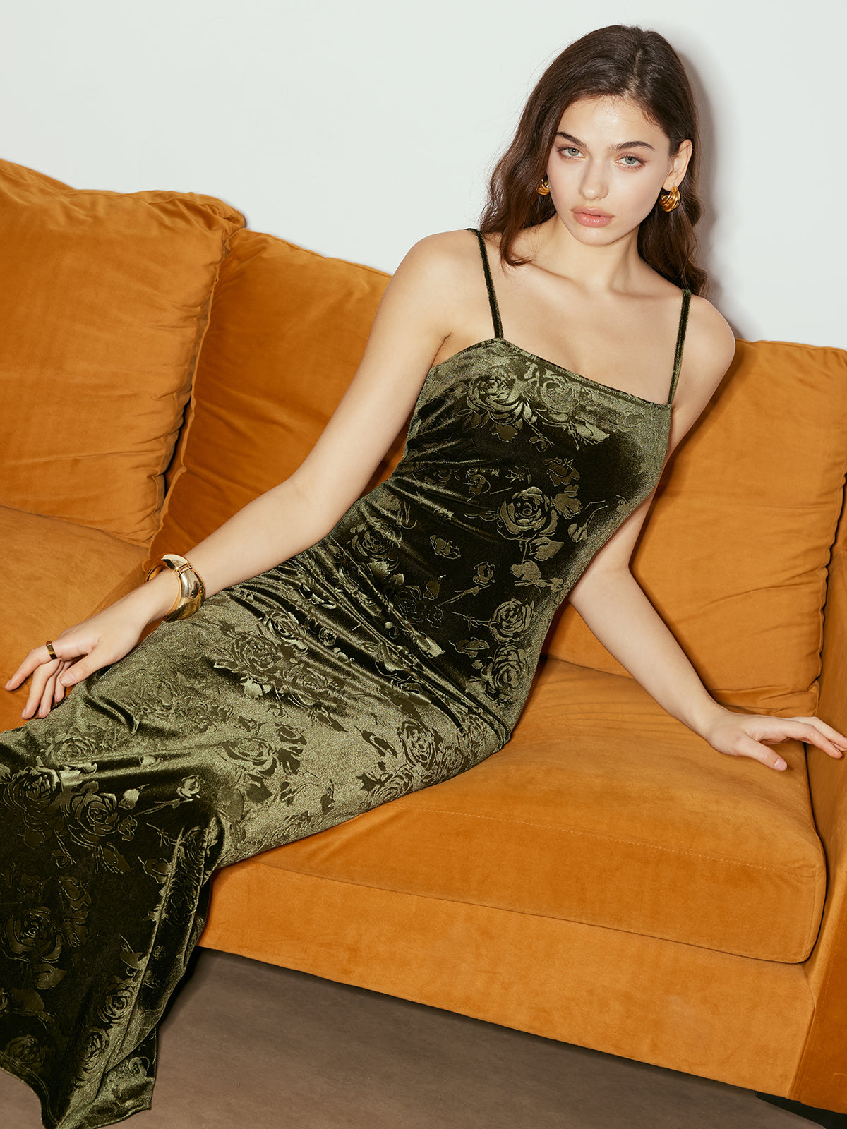 Rose Dark Pattern Velvet Cami Dress