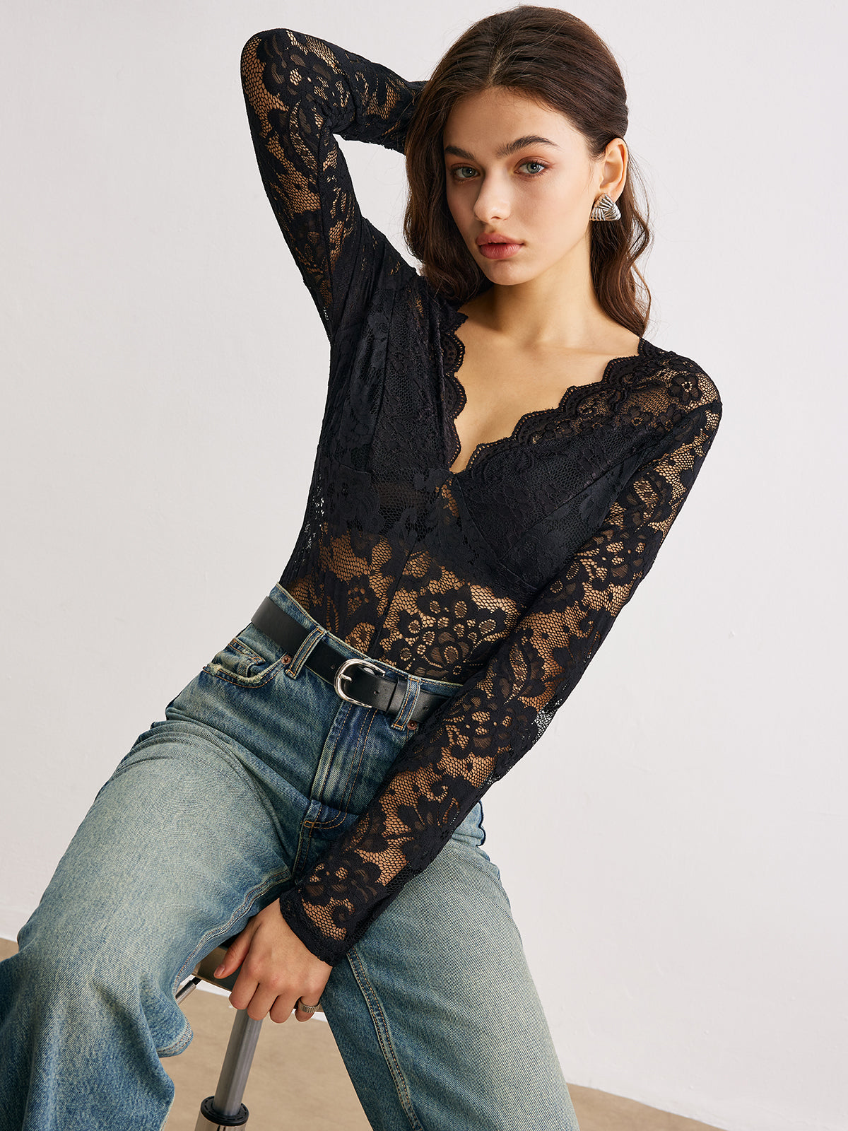 Wave Trim Lace Panel Bodysuit