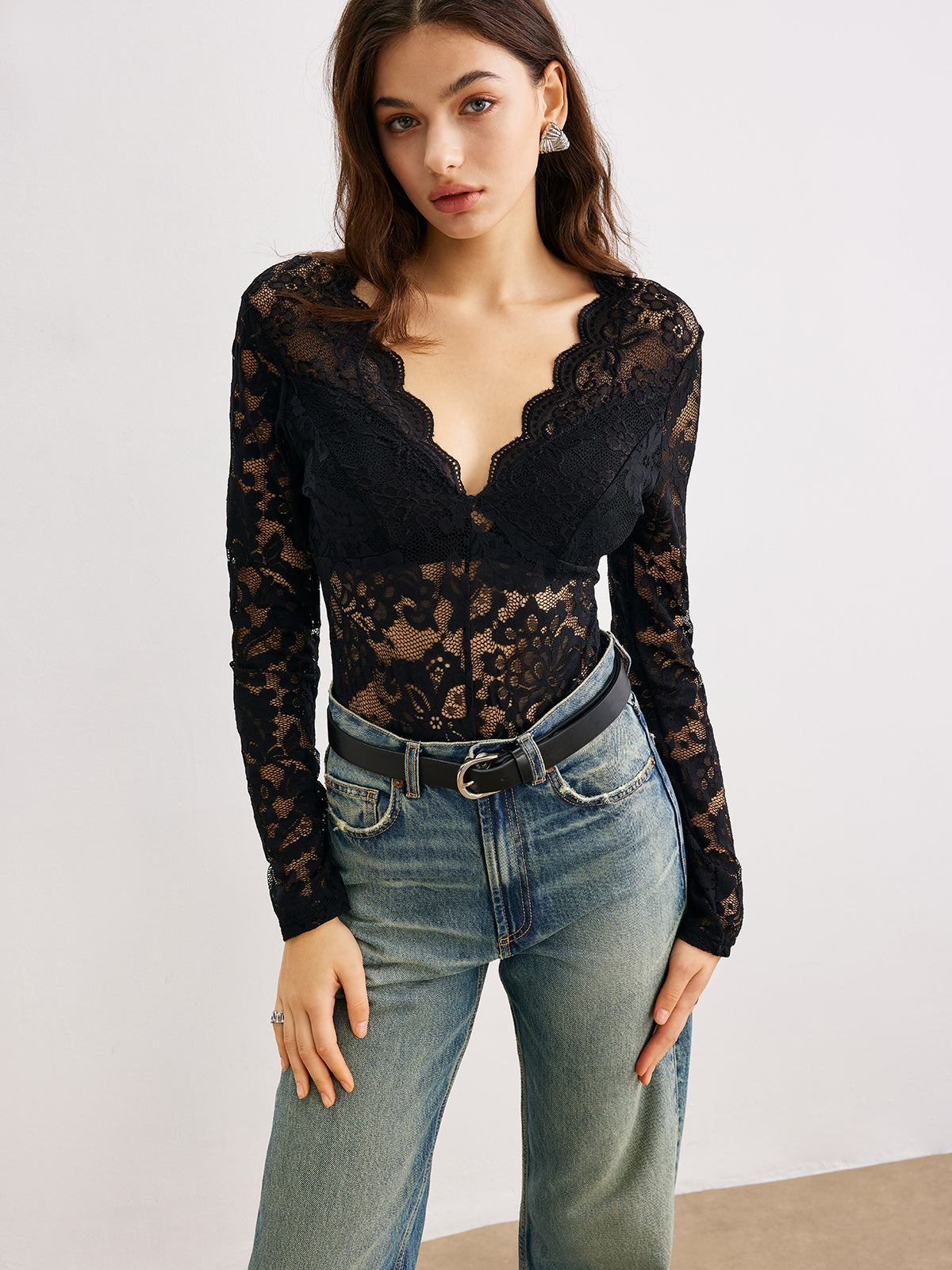 Wave Trim Lace Panel Bodysuit